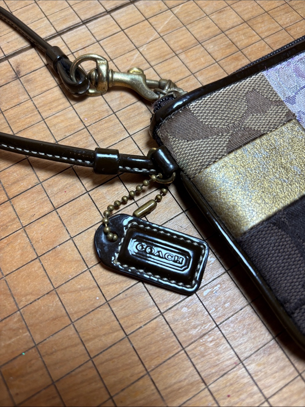 Coach Patchwork Leather Wristlet in Brown and Neutral Tones w Hang Tag - Picture 6 of 17